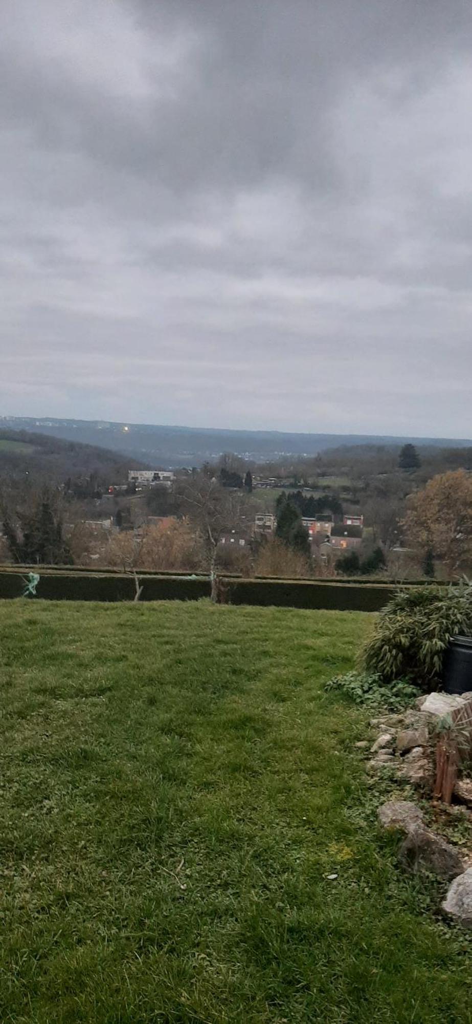 Le Calme De La Prairie De Liege Lägenhet Exteriör bild